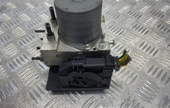 Nissan Qashqai ABS Pump 47660BR00C 0265251854