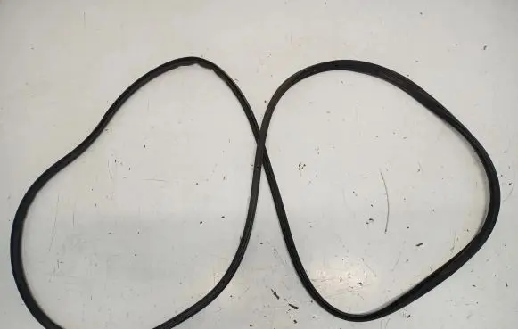 Citroen C3 Aircross Front door rubber seal