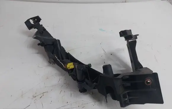 Audi Q5 SQ5 Headlight/headlamp mounting bracket 8R0805607