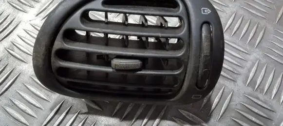 Peugeot 206 Dashboard side air vent grill/cover trim 9624664277 9632184377