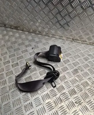 Fiat Punto (188) Rear seatbelt 33011040 43594 A4400