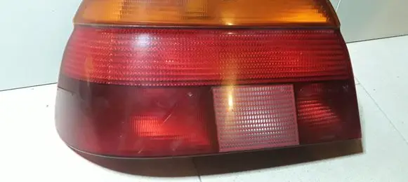 BMW 5 E39 Rear/tail lights 8358031 2VP00724001