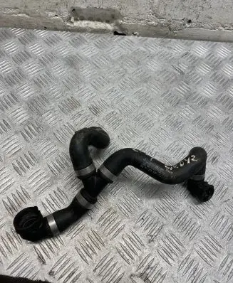 Mercedes-Benz C W205 Engine coolant pipe/hose A2055013984