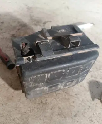 Volkswagen Sharan Fuse box set 90560119 2946