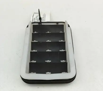 Lexus RX V Quarter panel pressure vent 6294012200
