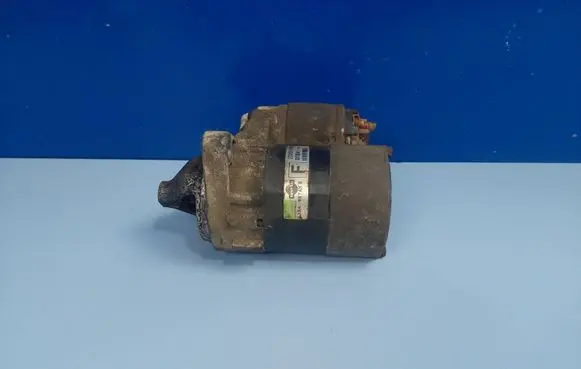 Nissan Almera Tino Starter motor 233009F662 FD7E41