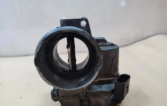 Audi A4 S4 B7 8E 8H Throttle valve A2CS3099815