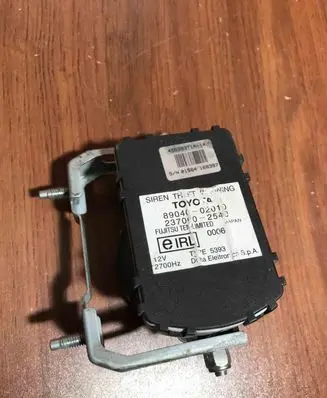 Toyota Avensis T250 Alarm control unit/module 8904002010 2370002540