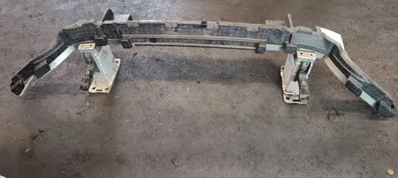 Audi Q7 4M Front bumper support beam 4M0807109E