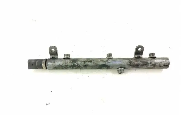 Mercedes-Benz R W251 Fuel main line pipe 6420700695 6420702695
