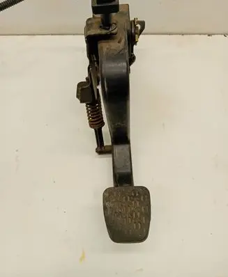 Mercedes-Benz Vito Viano W639 Clutch pedal A6392901201 10422904