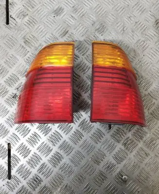 BMW 5 E39 Rear/tail lights 6900213