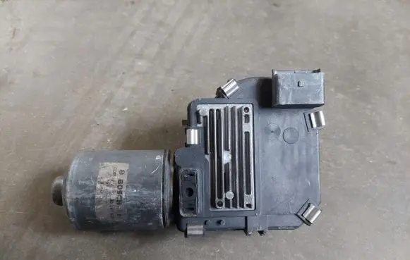 Renault Espace - Grand espace IV Wiper motor