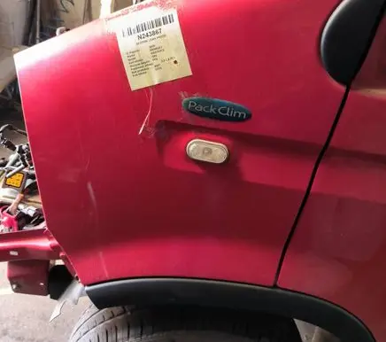 Renault Master II Fender O719