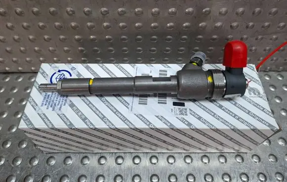 Fiat 500X Fuel injector S26337336 0445110614