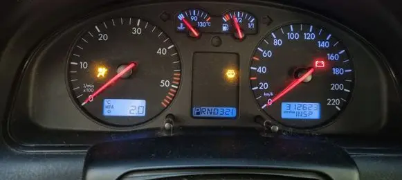 Volkswagen PASSAT B5 Speedometer (instrument cluster) 3B0919881P