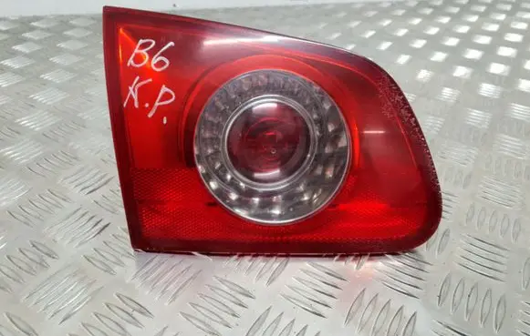 Volkswagen PASSAT B6 Tailgate rear/tail lights 3C994509308S