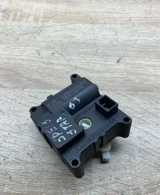 Mitsubishi Space Star Air flap motor/actuator CAB501A050 MR910476