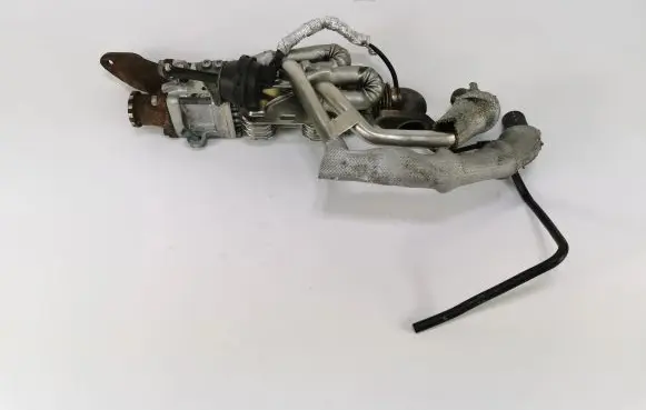 Volkswagen Phaeton EGR valve cooler 07Z131512J