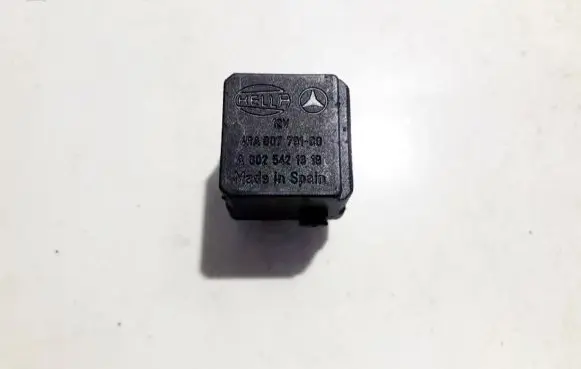Mercedes-Benz A W168 Other relay 4ra00779100 a0025421318