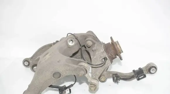 BMW 5 F10 F11 Rear wheel hub 6796100 6780070 33326780070
