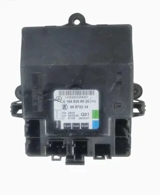 Mercedes-Benz A W169 Door control unit/module A1698208026
