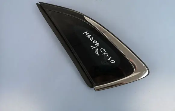 Mazda CX-30 Rear side window 9F031046