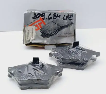 Toyota Avensis T220 Brake pads (front) 215934