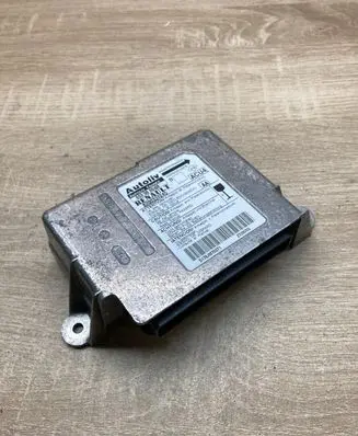 Renault Megane II Airbag control unit/module 8200337245 603988800