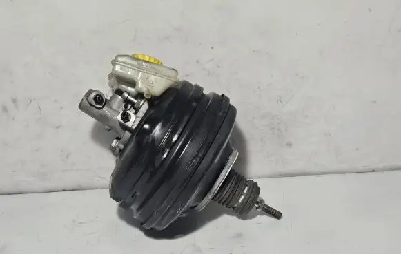 Audi A6 S6 C5 4B Brake booster 8E0612105M