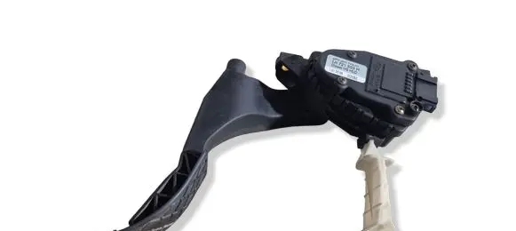 Volkswagen Golf IV Accelerator throttle pedal 1J1721503H
