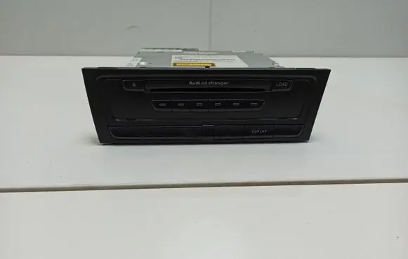 Audi A5 8T 8F CD/DVD changer 8T2035110B 8T2035110A