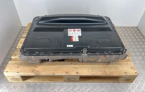 Audi Q3 F3 Hybrid / electric car battery 3Q0804841F