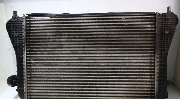 Volkswagen PASSAT B6 Intercooler radiator
