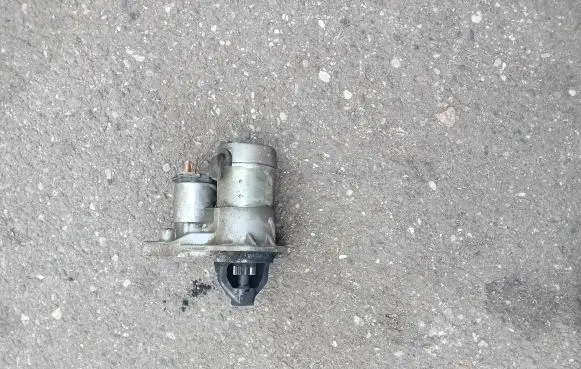 Nissan Juke I F15 Starter motor S114901D 23300EE01C