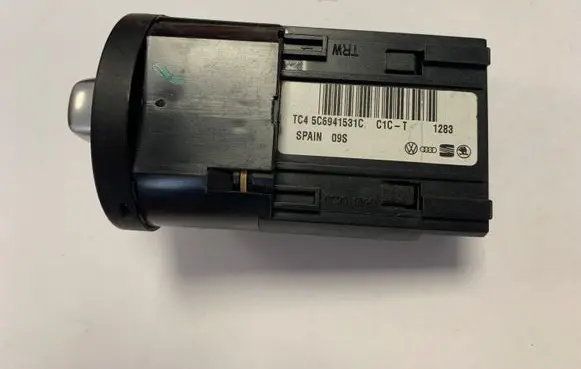 Volkswagen PASSAT B6 Light switch TC45C6941531C TC45C6941531