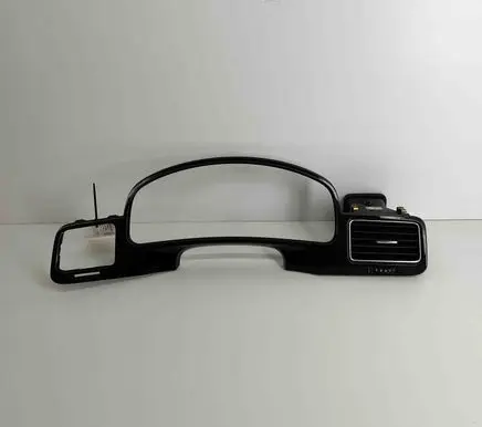 Volkswagen Touareg II Dashboard trim 7P2857226B 7P2857190B