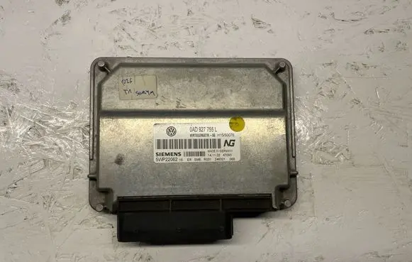 Volkswagen Touareg I Gearbox control unit/module 0AD927755L 5WP22062