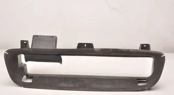Volvo V50 Intercooler air channel guide 30763387