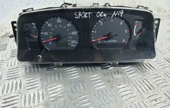 Mitsubishi Pajero Sport I Speedometer (instrument cluster) MR590142 2573305890