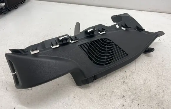 BMW 1 F20 F21 Other trunk/boot trim element 7221044