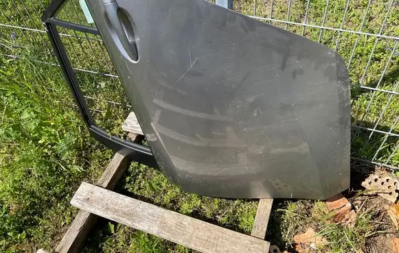Mazda 3 I Rear door