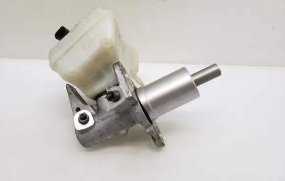 Audi A4 S4 B8 8K Master brake cylinder 8K0611301A