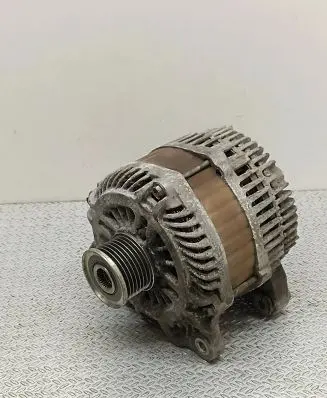 Renault Laguna III Generator/alternator 8200960536 A0041J0282FE