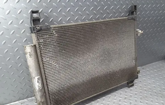 Toyota Yaris A/C cooling radiator (condenser) 884600D060