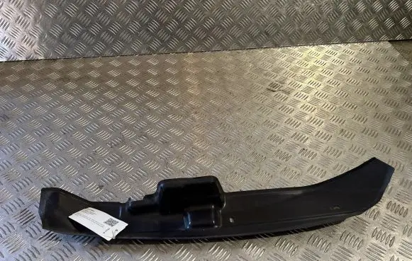Volvo XC90 Fender end trim 31353953