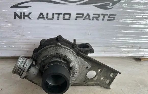 Volvo XC90 Turbo 30757080 7577791057