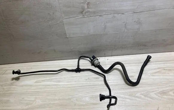 Skoda Octavia Mk3 (5E) Vacuum line/pipe/hose 04C133352n
