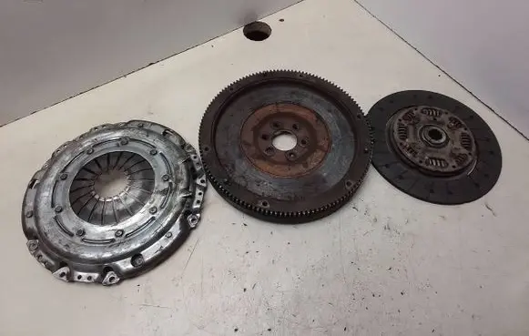 Skoda Octavia Mk2 (1Z) Clutch set kit 2011165228