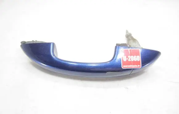 Volkswagen Golf VI Front door lock (next to the handle) 5K0837167